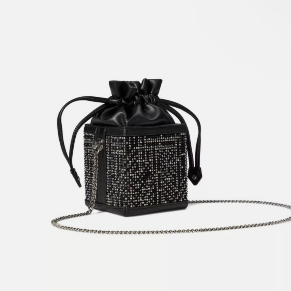🖤▪️Karl Lagerfeld▪️Ikon Small Crossbody Black PVC w/ Crystals Limited Edition - Picture 2 of 7